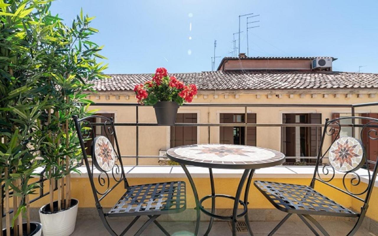 Grifoni Boutique Hotel Венеция Экстерьер фото
