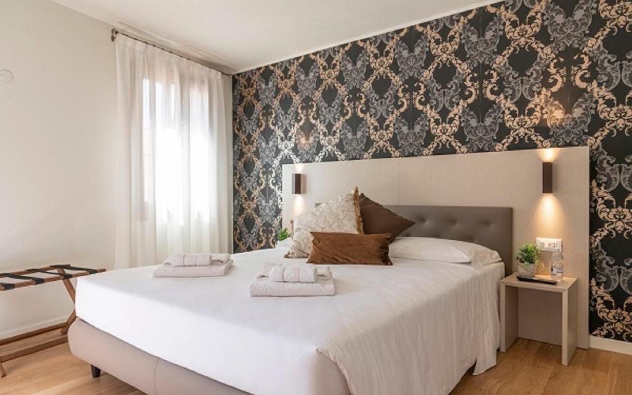 Grifoni Boutique Hotel Венеция Экстерьер фото