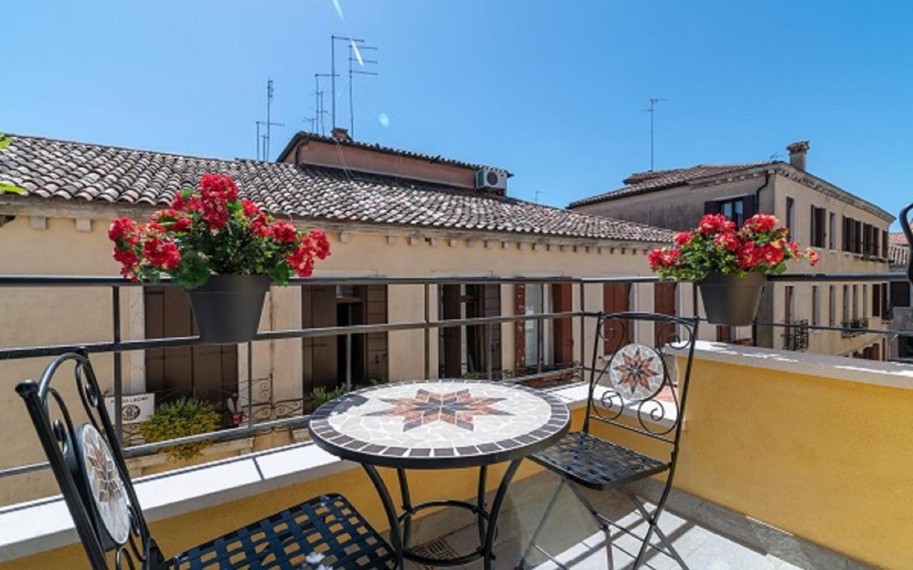 Grifoni Boutique Hotel Венеция Экстерьер фото