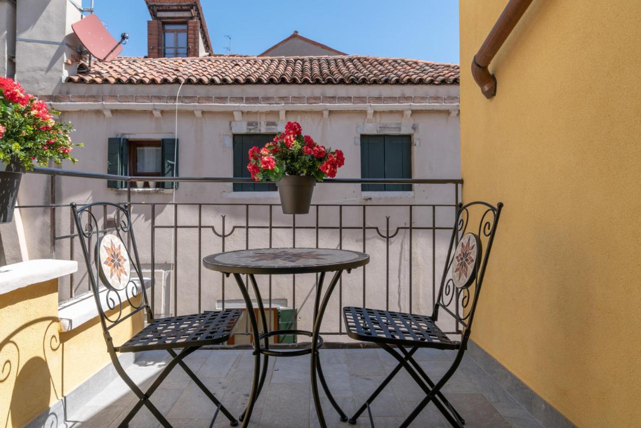 Grifoni Boutique Hotel Венеция Экстерьер фото