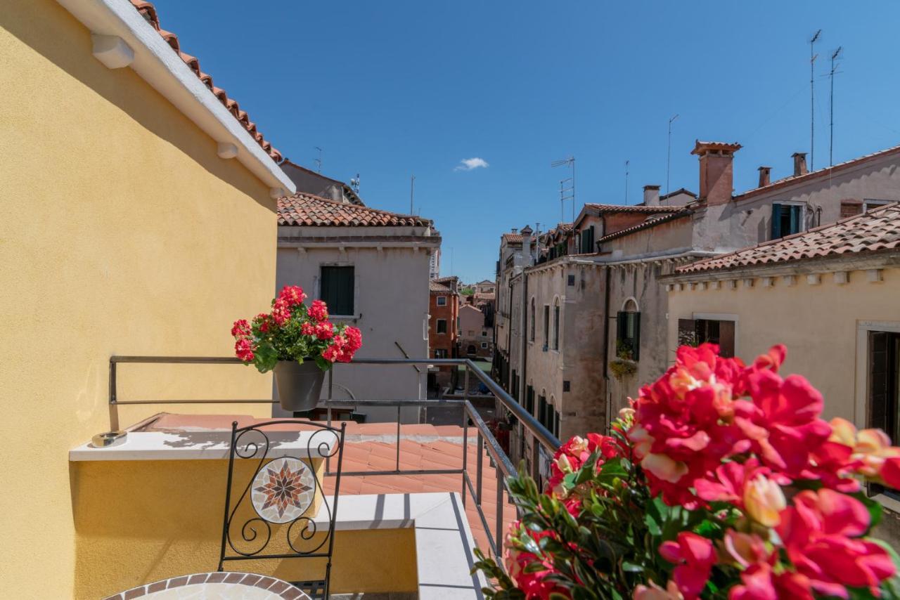 Grifoni Boutique Hotel Венеция Экстерьер фото
